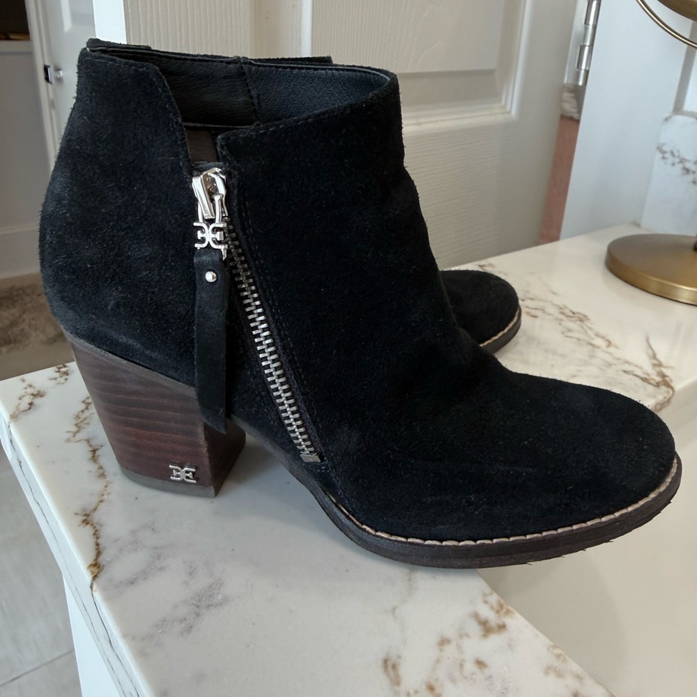 Black Suede Women's Ankle Boot with Side Zip